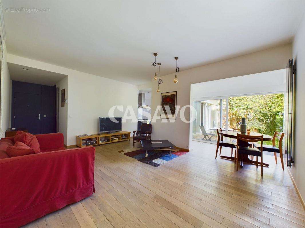 Appartement à IVRY-SUR-SEINE