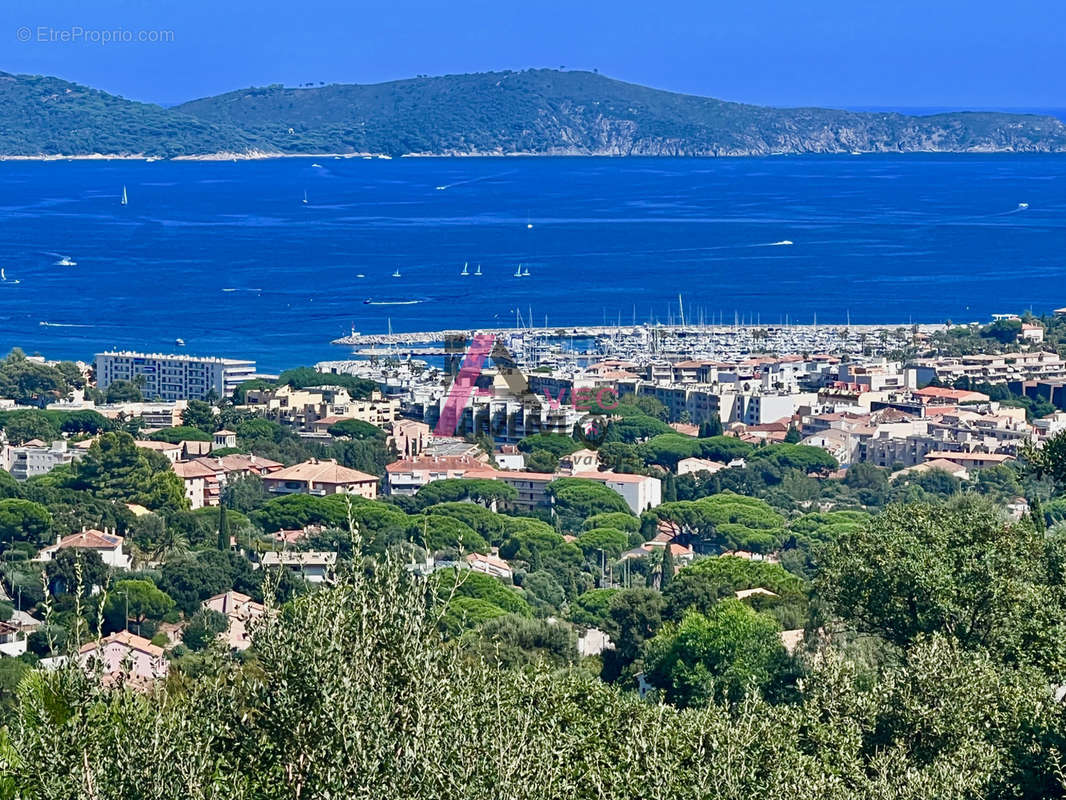 Maison à CAVALAIRE-SUR-MER