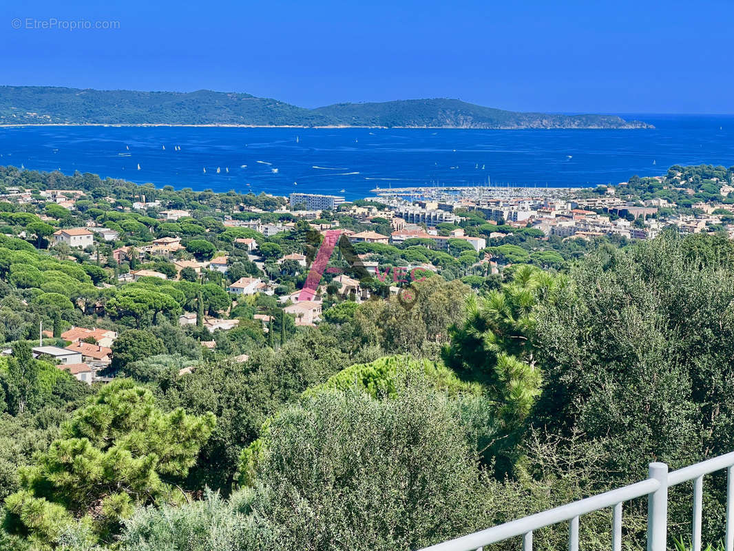 Maison à CAVALAIRE-SUR-MER