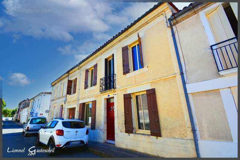 Maison à SAINTE-FOY-LA-GRANDE