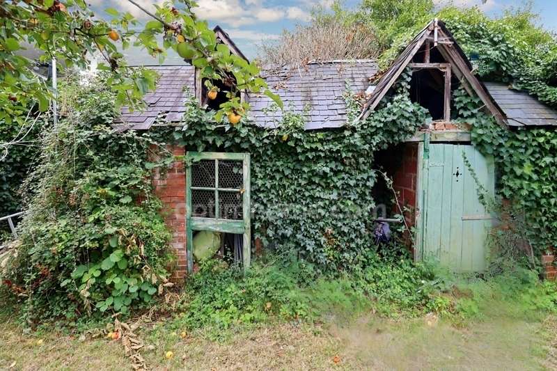 Maison à MAGNAC-LAVAL