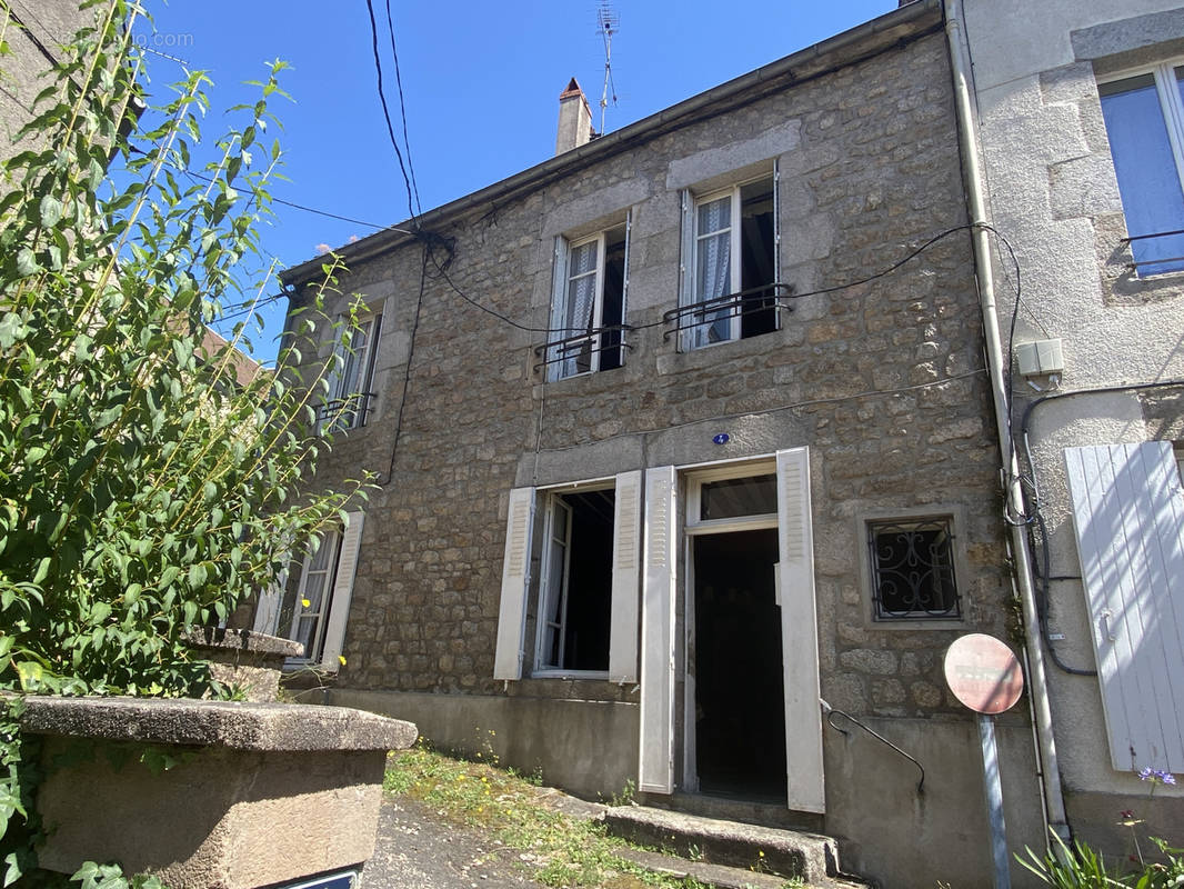 Maison à LORMES