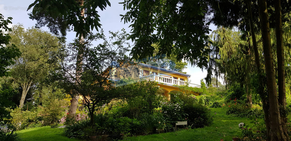 Maison à HERNICOURT