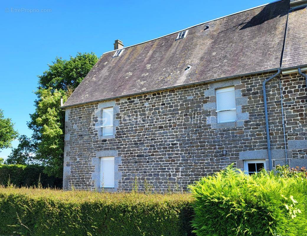 Maison à LANDELLES-ET-COUPIGNY