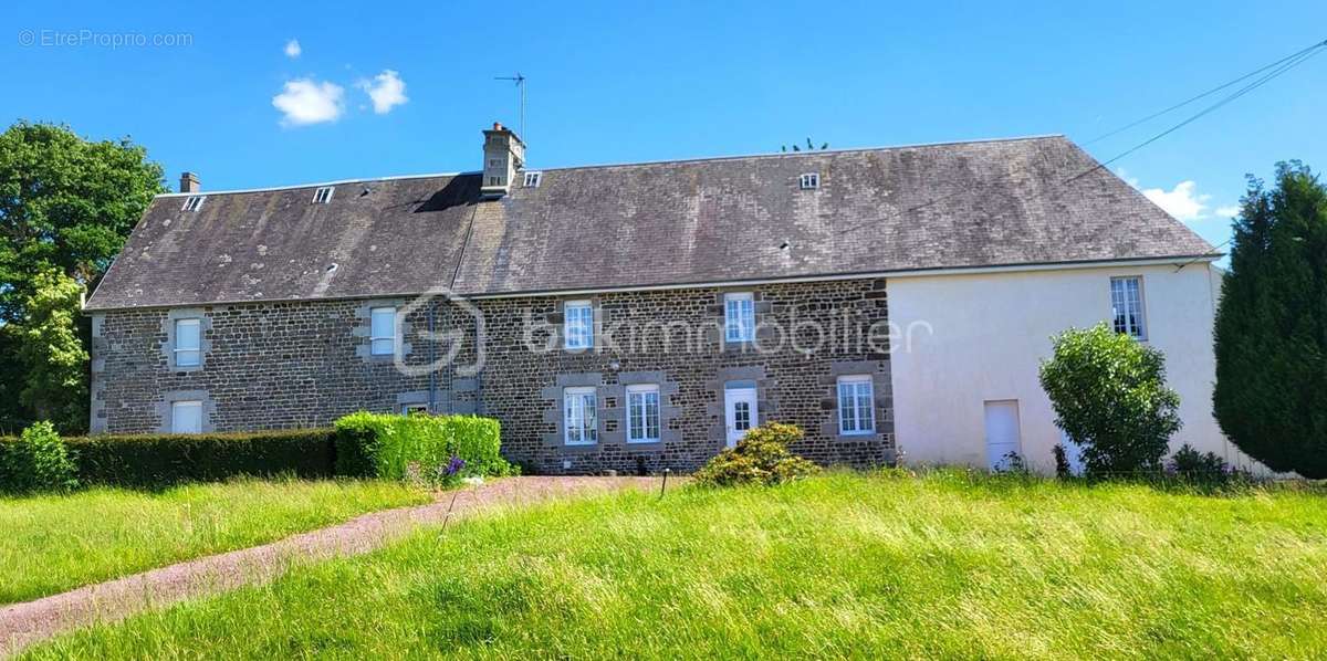 Maison à LANDELLES-ET-COUPIGNY