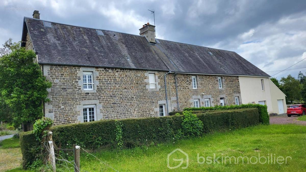 Maison à LANDELLES-ET-COUPIGNY