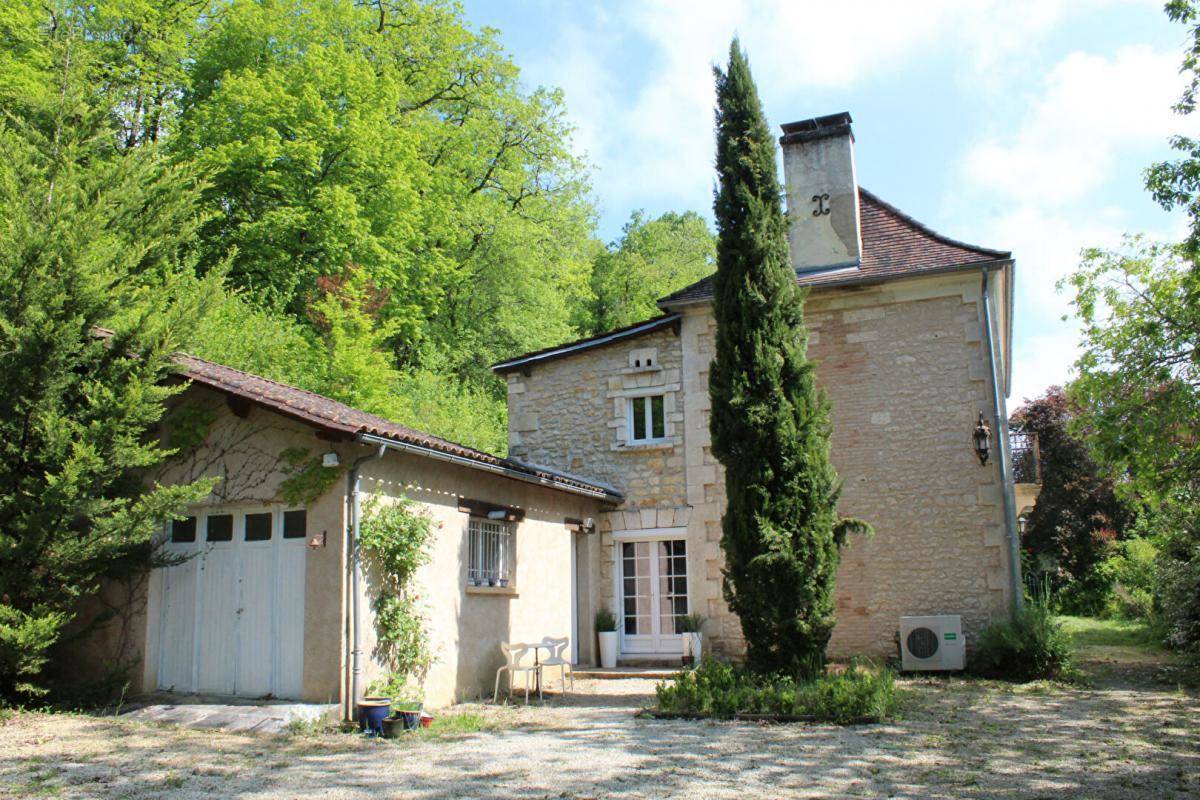 Maison à SAVIGNAC-LES-EGLISES