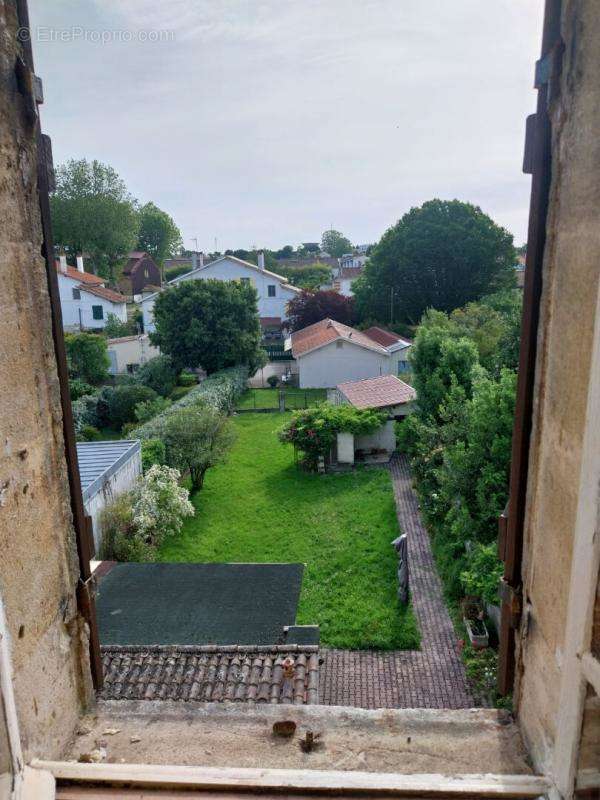 Maison à PAUILLAC