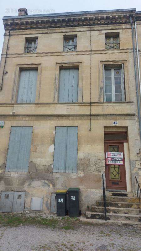 Maison à PAUILLAC