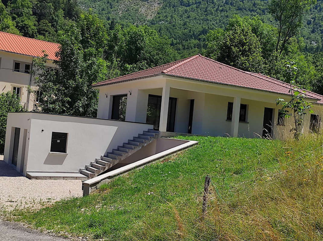 Maison à SAINT-MARTIN-EN-VERCORS