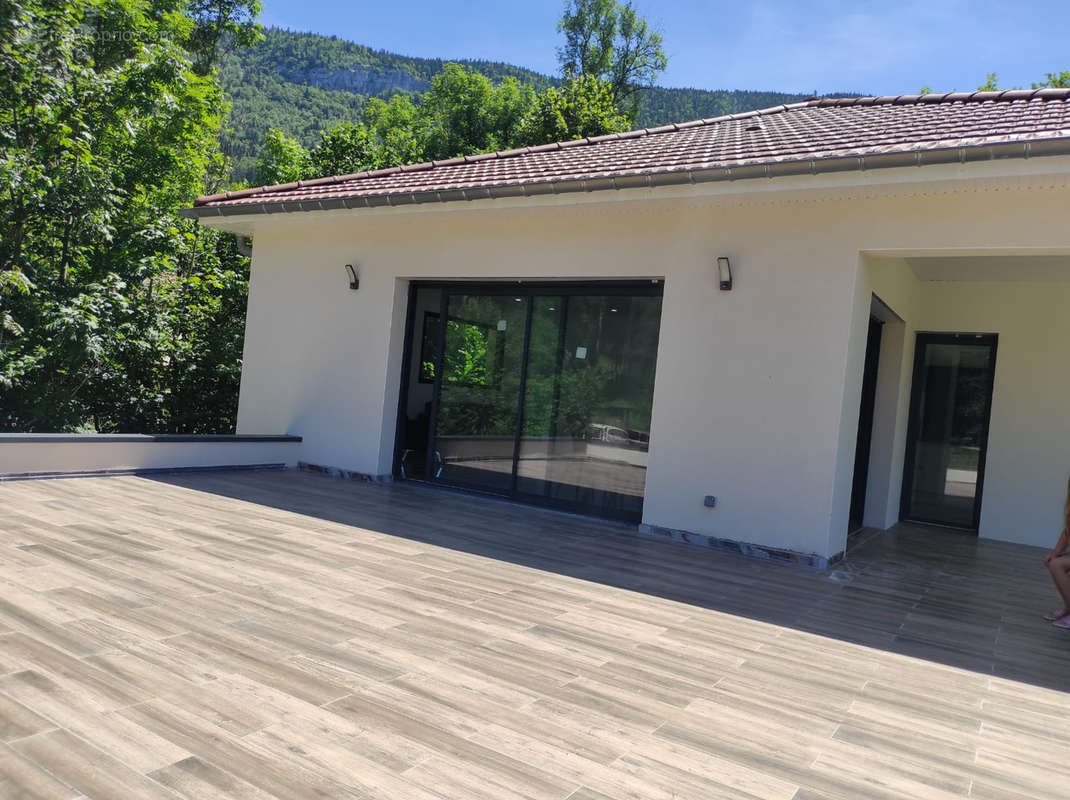 Maison à SAINT-MARTIN-EN-VERCORS