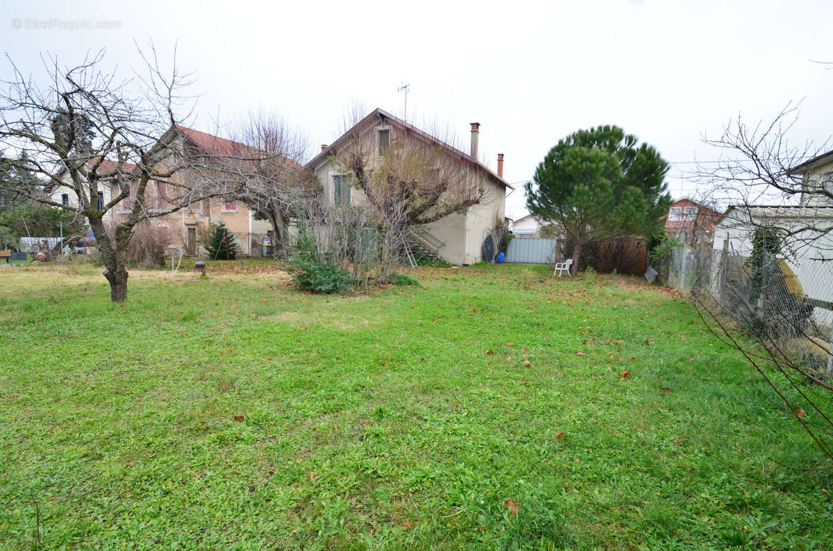 Maison à ROMANS-SUR-ISERE