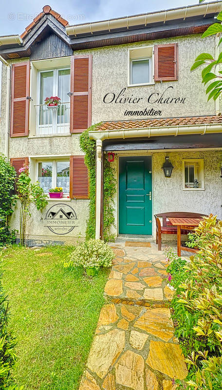 Maison à SAINT-GERMAIN-EN-LAYE