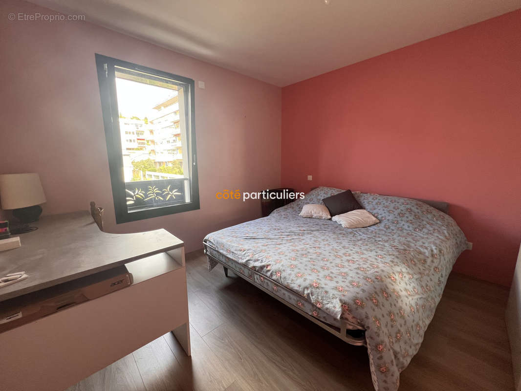 Appartement à VALS-PRES-LE-PUY