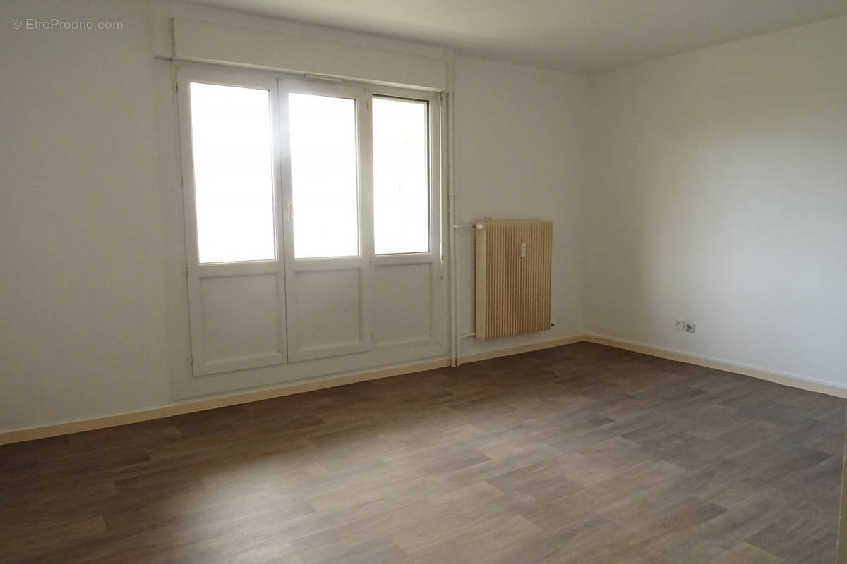 Appartement à SAINT-MEMMIE