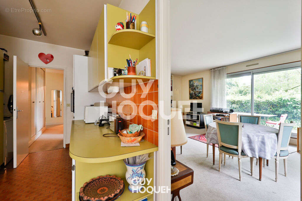 Appartement à ISSY-LES-MOULINEAUX