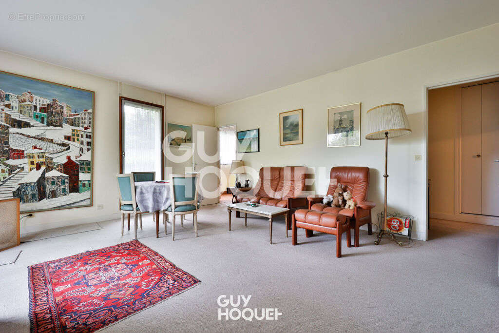 Appartement à ISSY-LES-MOULINEAUX