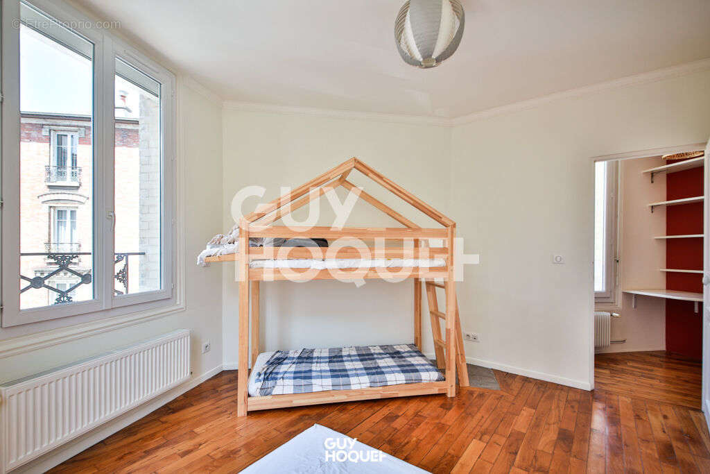 Appartement à ISSY-LES-MOULINEAUX