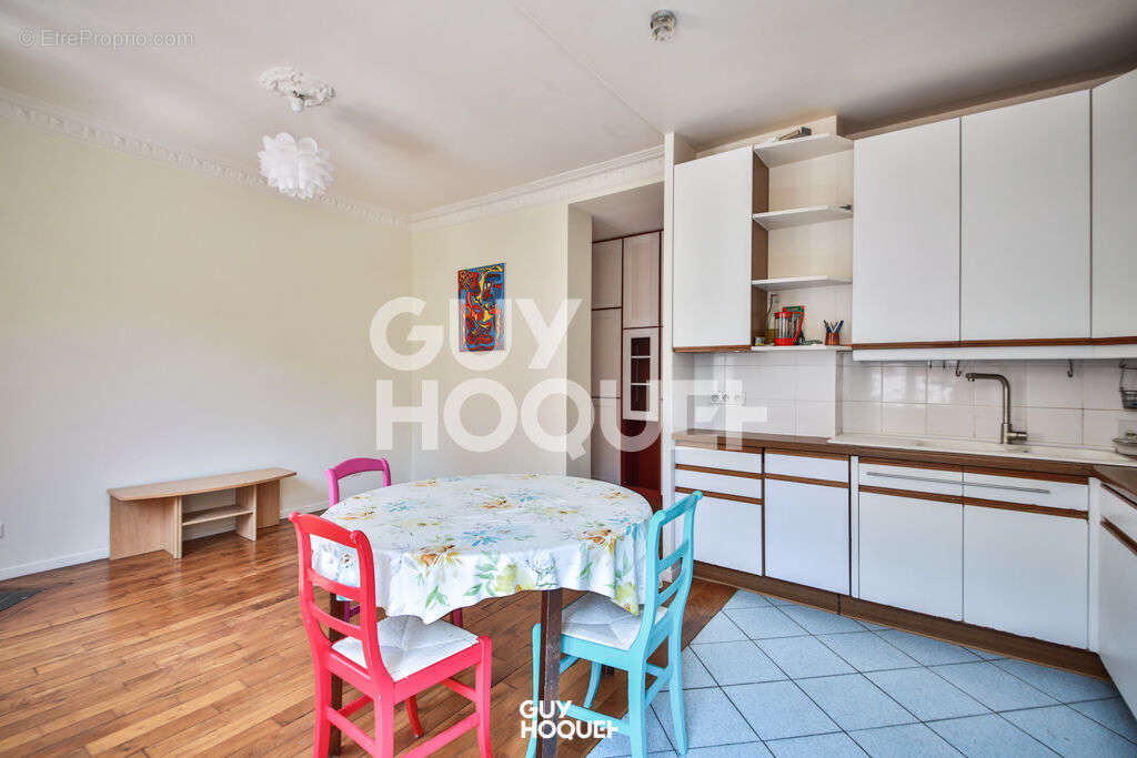 Appartement à ISSY-LES-MOULINEAUX