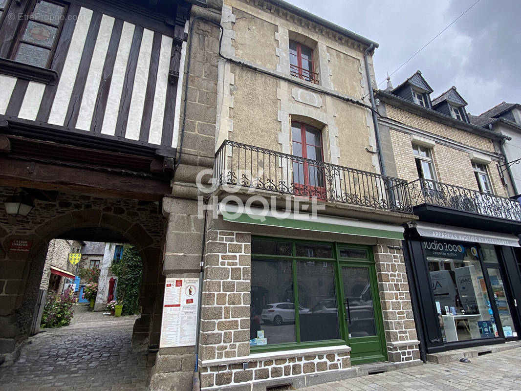 Maison à DOL-DE-BRETAGNE