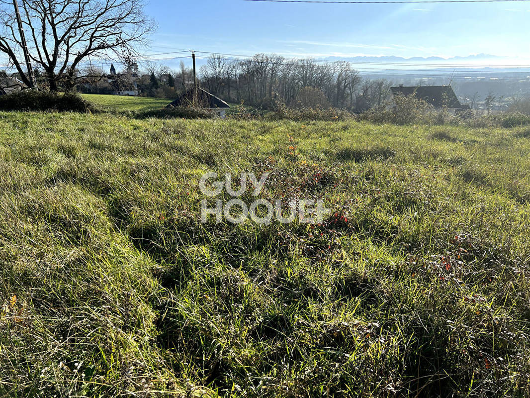 Terrain à SERRES-CASTET