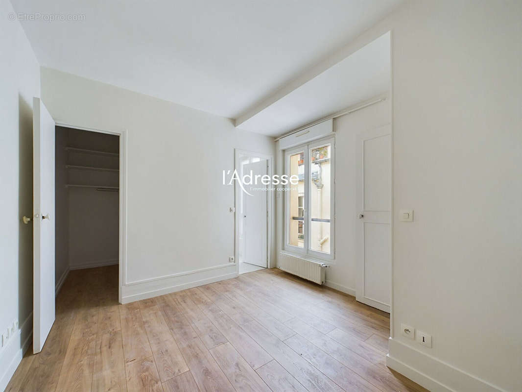 Appartement à PARIS-12E