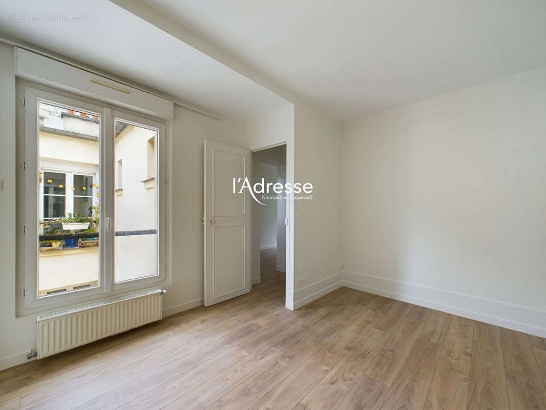 Appartement à PARIS-12E