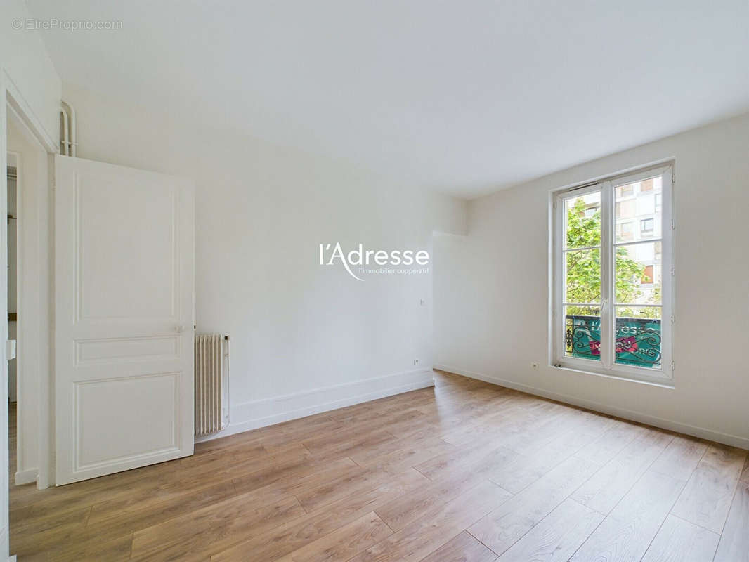 Appartement à PARIS-12E