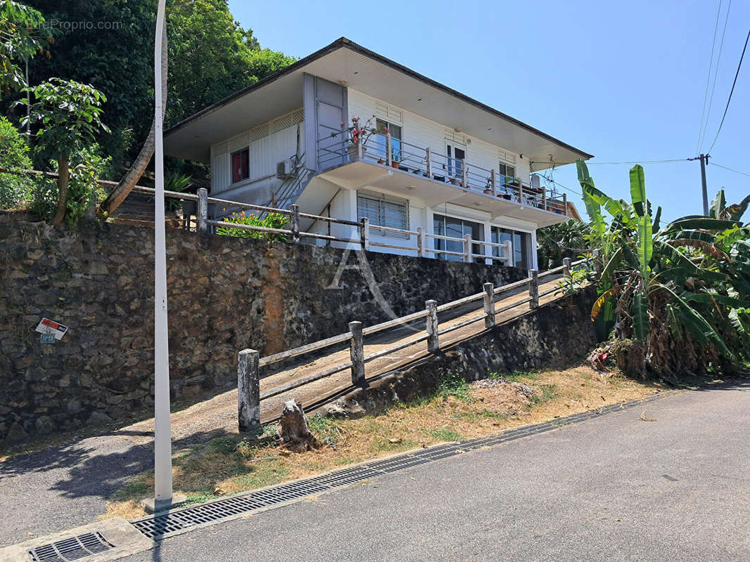 Maison à CAYENNE