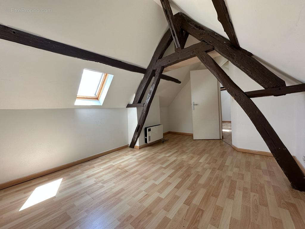 Appartement à BONNIERES-SUR-SEINE