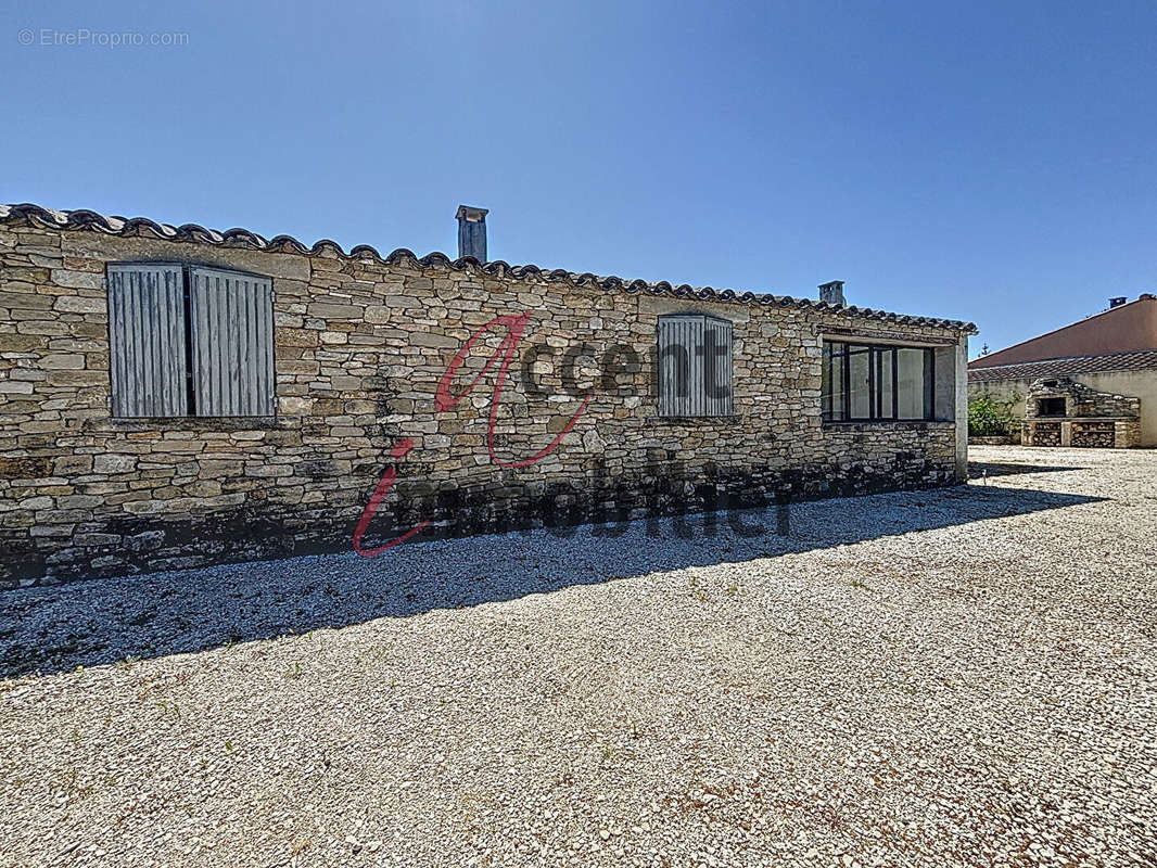 Maison à CHEVAL-BLANC