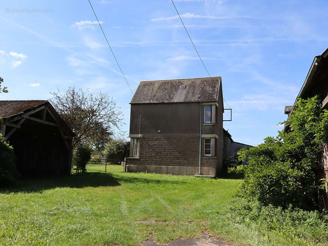 Maison à ROMAGNY