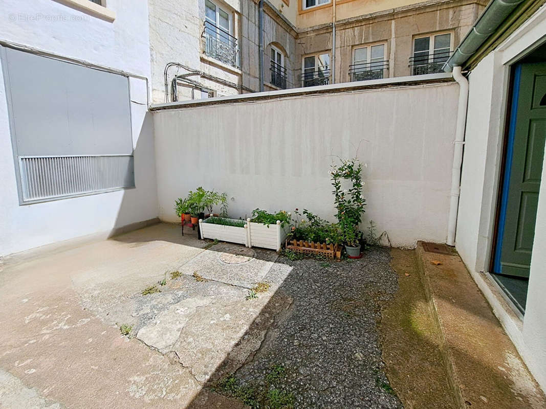 Appartement à LYON-3E