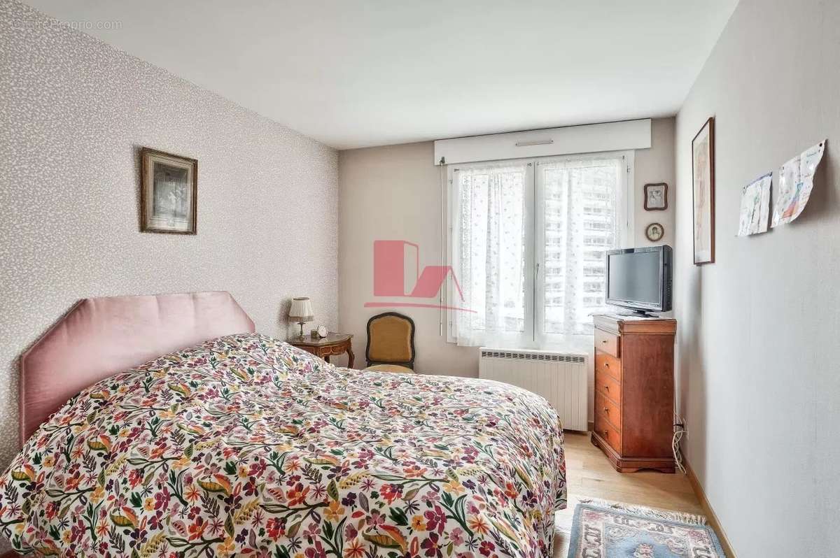 Appartement à ISSY-LES-MOULINEAUX