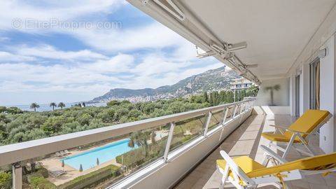 Appartement à ROQUEBRUNE-CAP-MARTIN