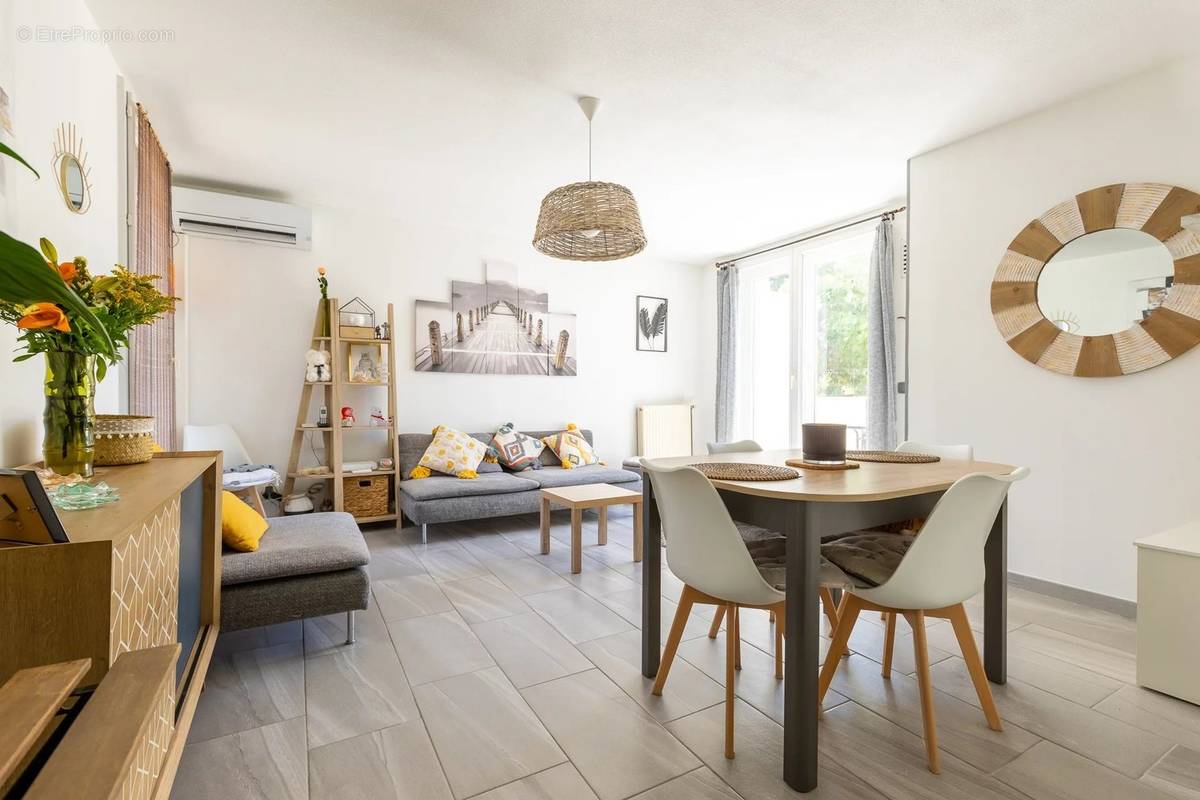 Appartement à MARSEILLE-9E