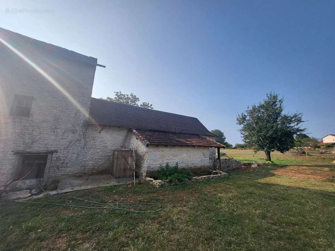 Maison à CAYLUS