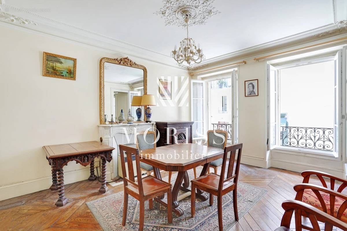 Appartement à PARIS-5E