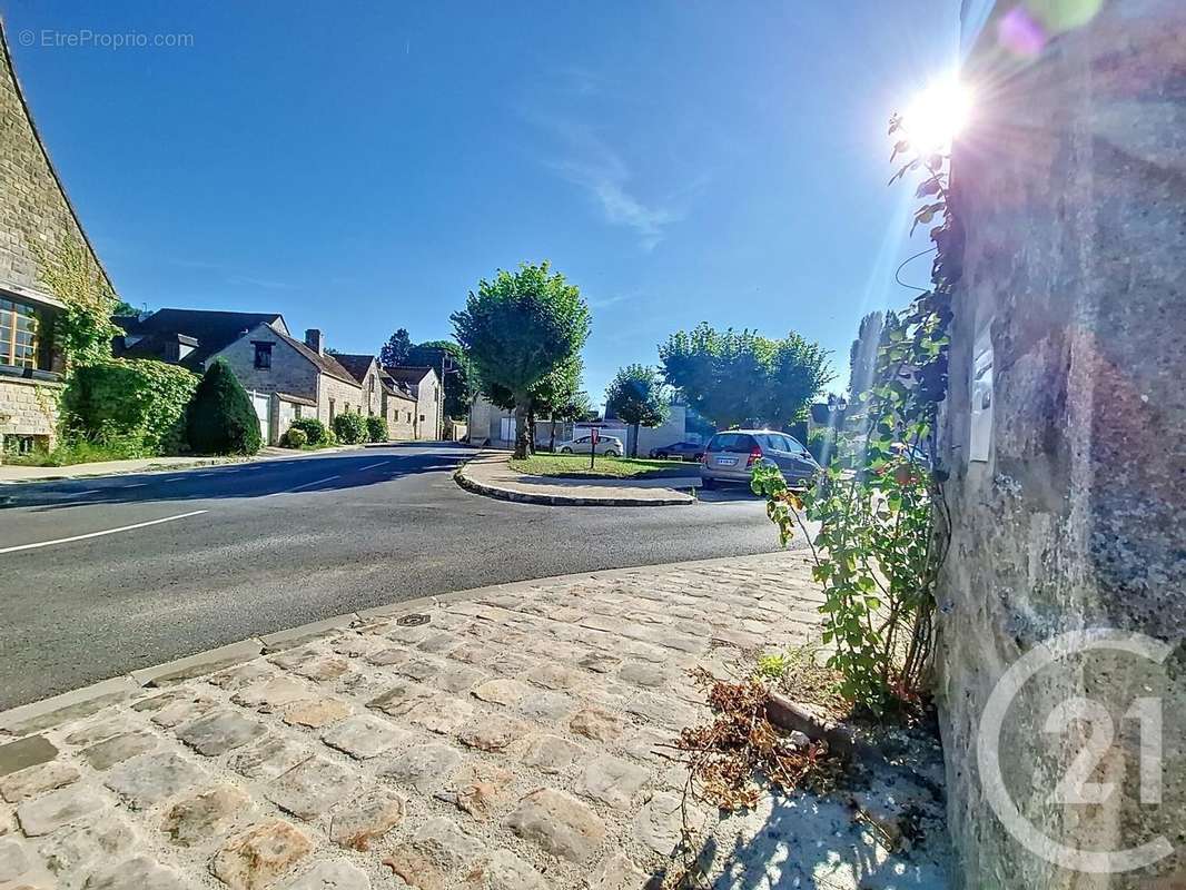 Maison à NOISY-SUR-ECOLE