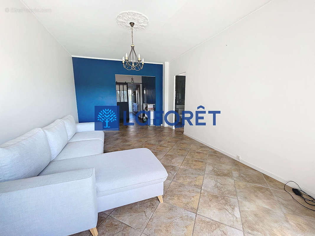 Appartement à CAGNES-SUR-MER