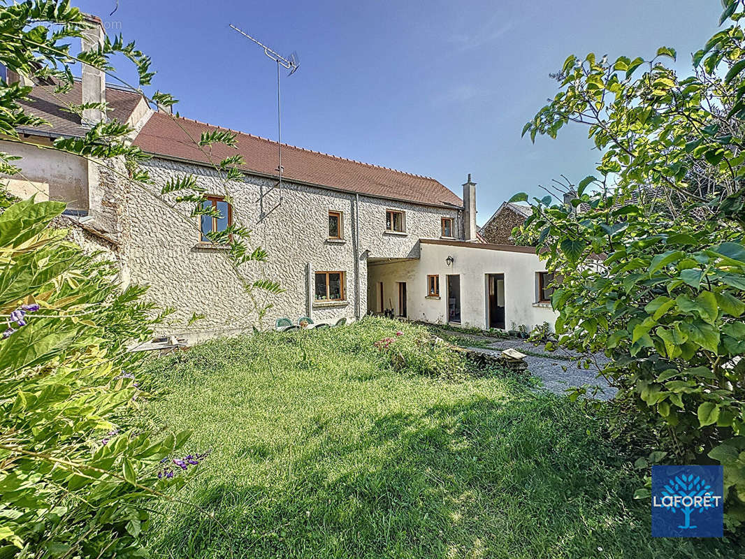 Maison à LEUVILLE-SUR-ORGE