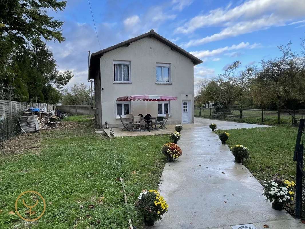 Maison à ROMILLY-SUR-SEINE