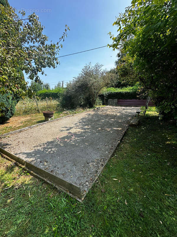 Maison à ORADOUR-SUR-VAYRES