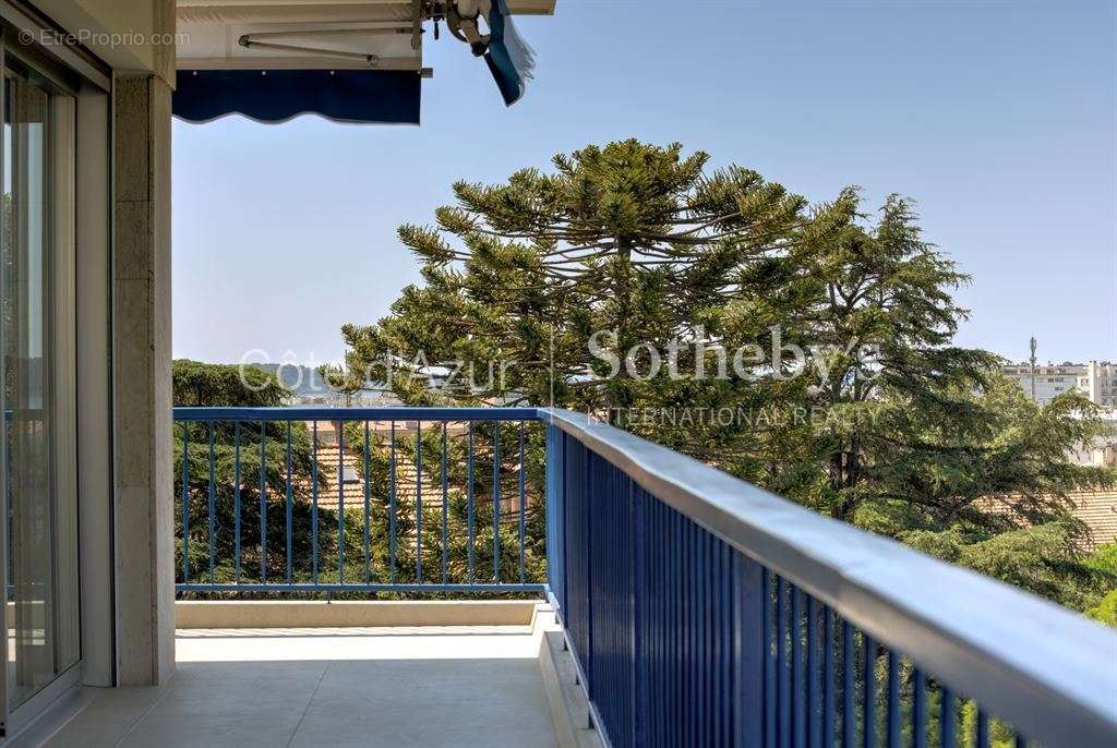 Appartement à CANNES