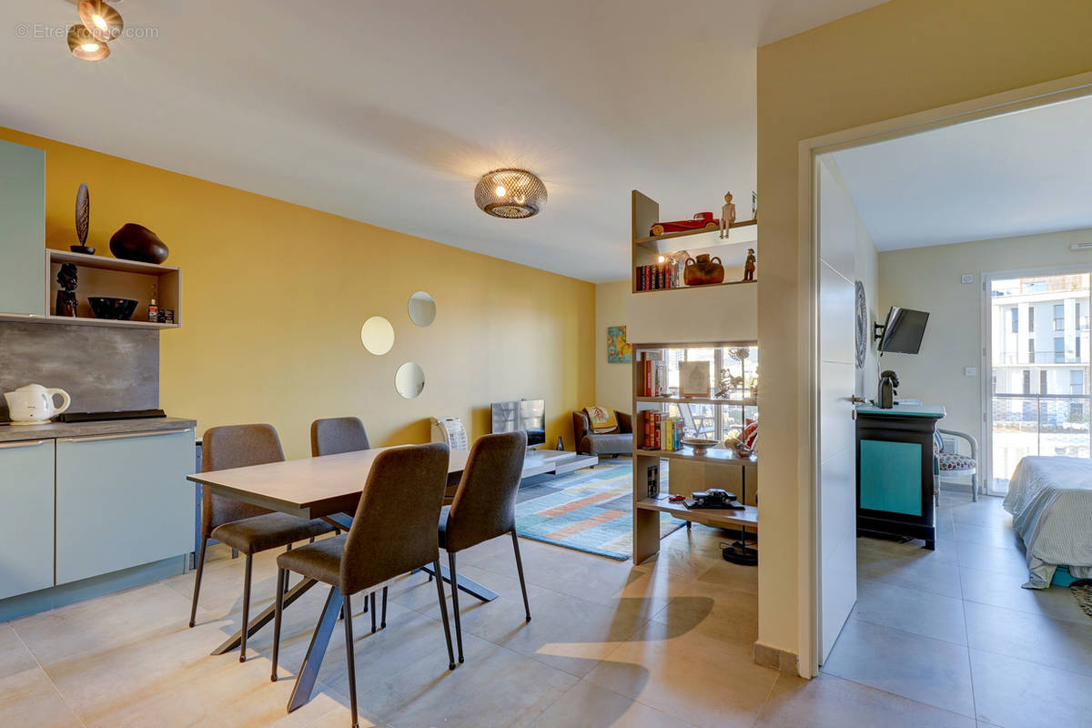 Appartement à MARSEILLE