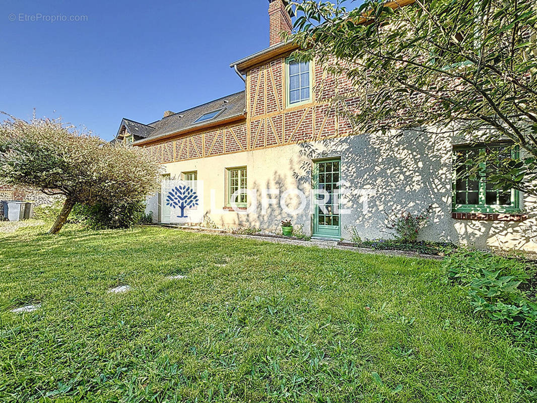 Maison à ISNEAUVILLE