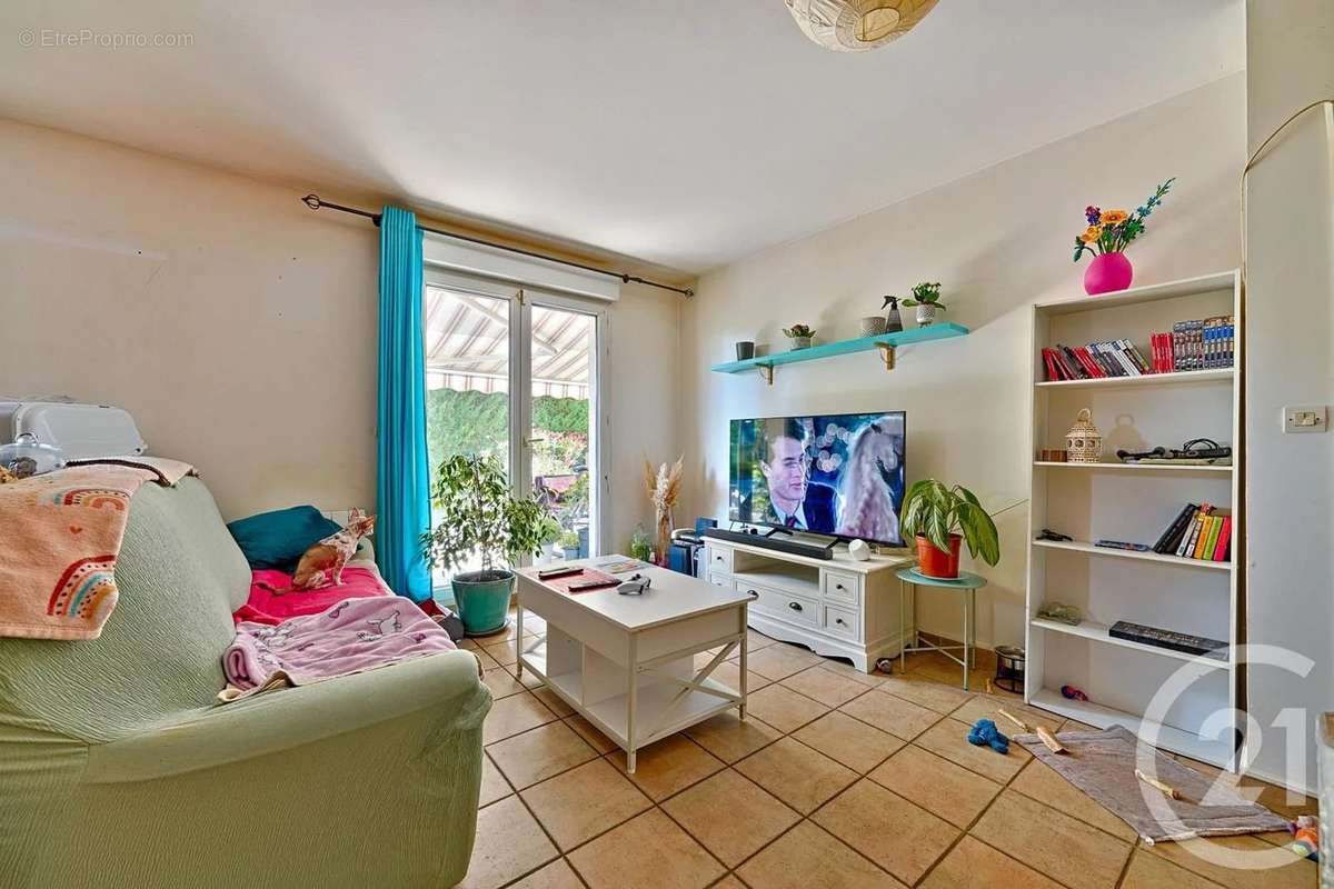 Appartement à CHAMPIGNY-SUR-MARNE