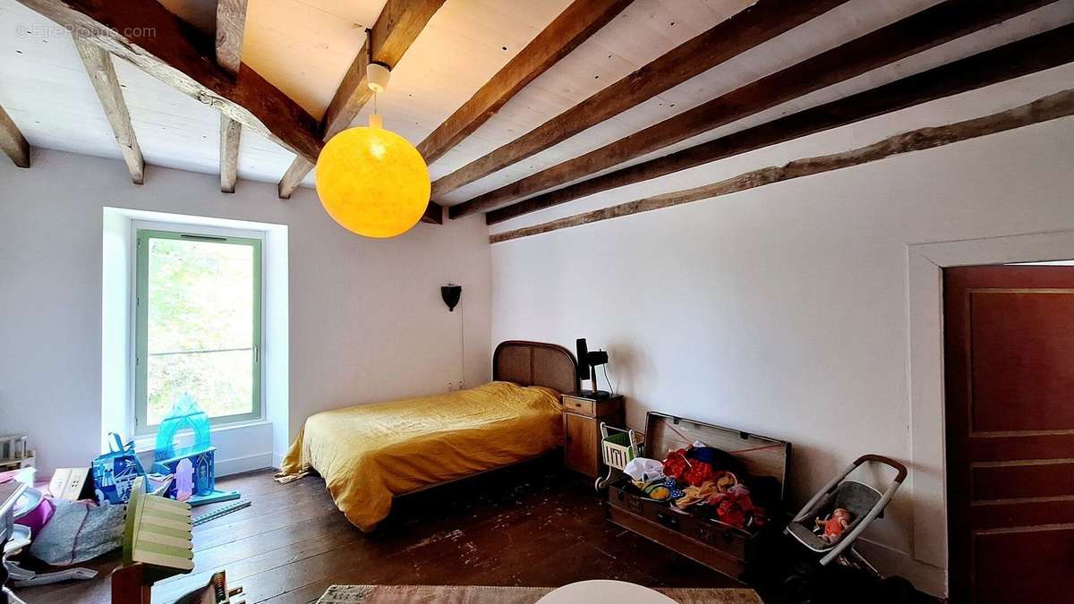 chambre 2/ bedroom 2 - Maison à BALESTA