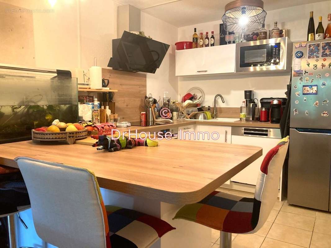 Appartement à SAINT-CAPRAIS-DE-BORDEAUX