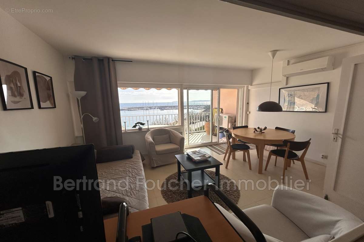 Appartement à LE LAVANDOU